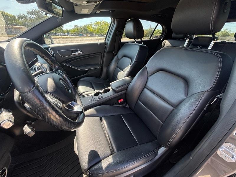 Mercedes-Benz GLA-Class GLA250 4MATIC 2016