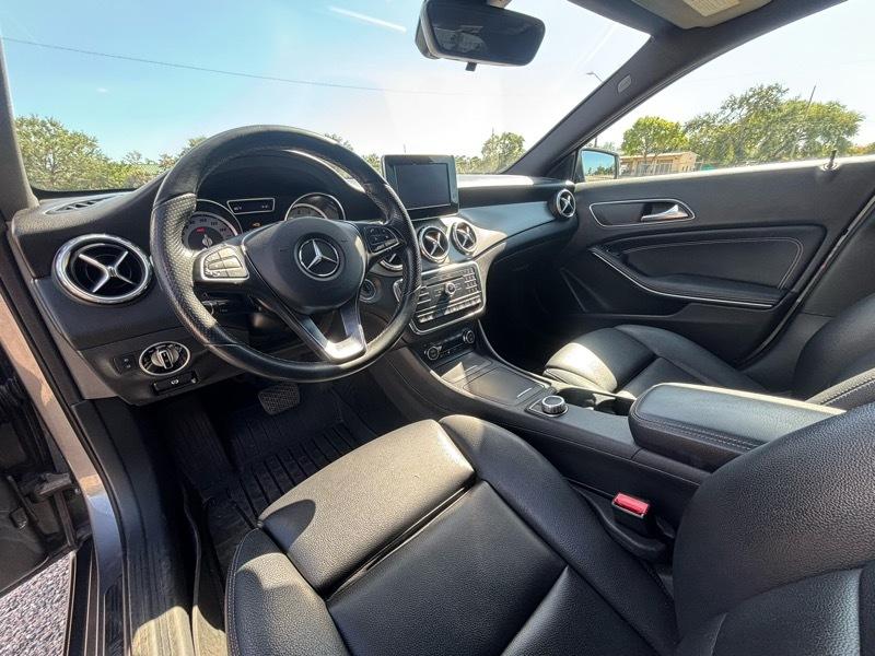 Mercedes-Benz GLA-Class GLA250 4MATIC 2016