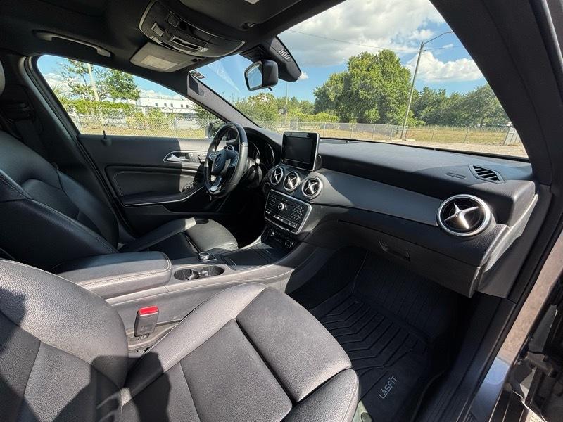 Mercedes-Benz GLA-Class GLA250 4MATIC 2016