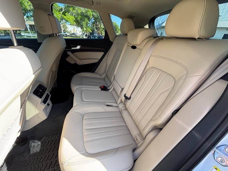 Audi Q5 2.0T Premium Plus quattro 2022