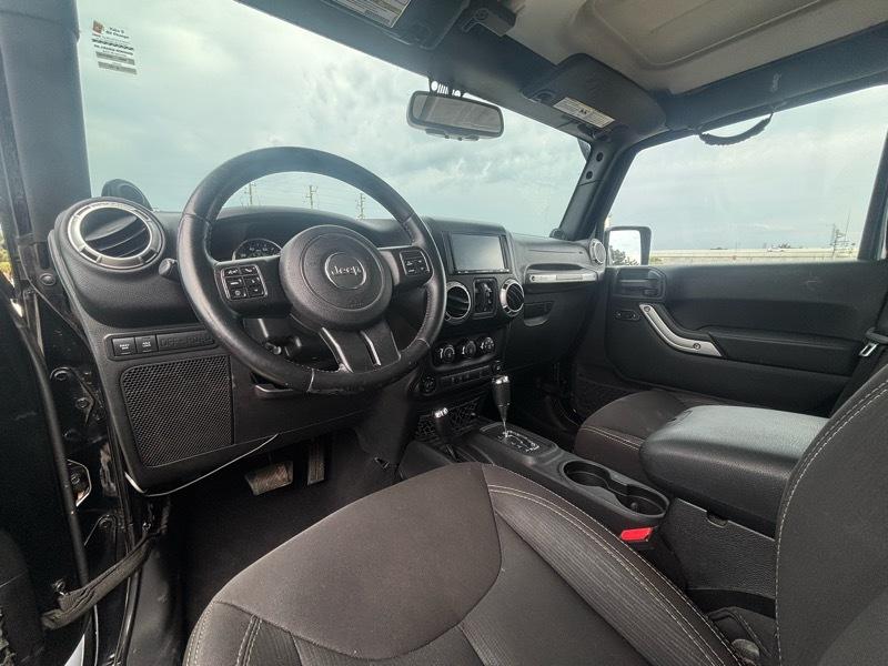 Jeep Wrangler Unlimited Rubicon 4WD 2014