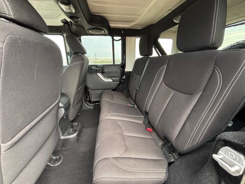 Jeep Wrangler Unlimited Rubicon 4WD 2014