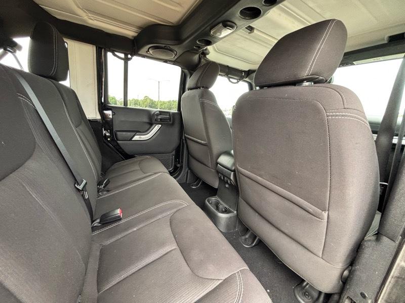 Jeep Wrangler Unlimited Rubicon 4WD 2014