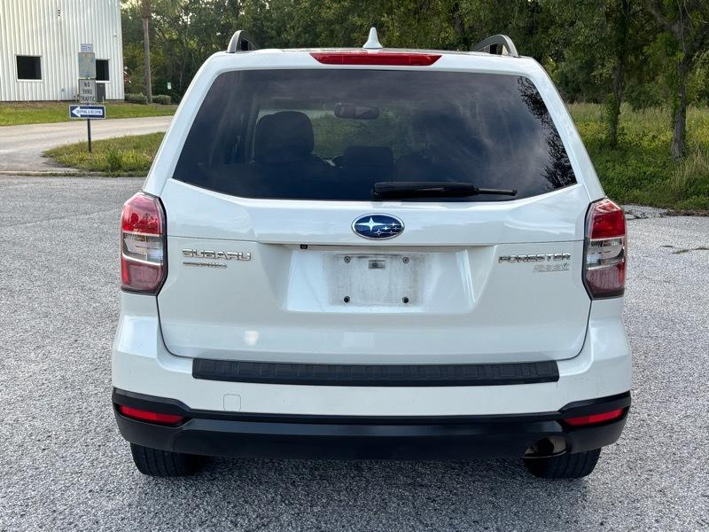Subaru Forester 2.5i Premium 2016