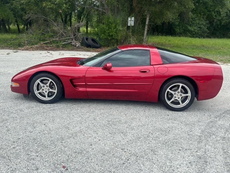 Chevrolet Corvette Coupe 2004