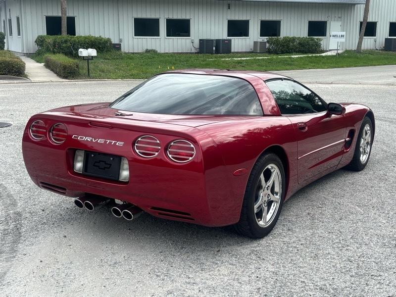 Chevrolet Corvette Coupe 2004