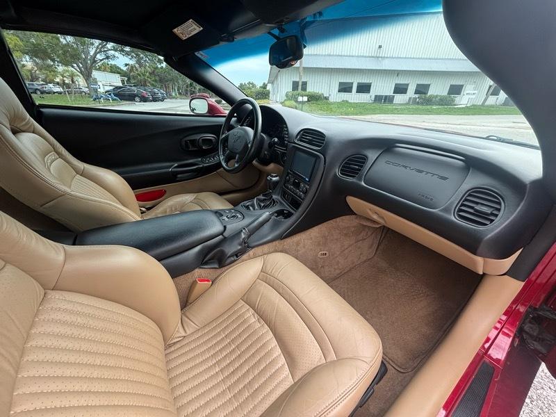 Chevrolet Corvette Coupe 2004