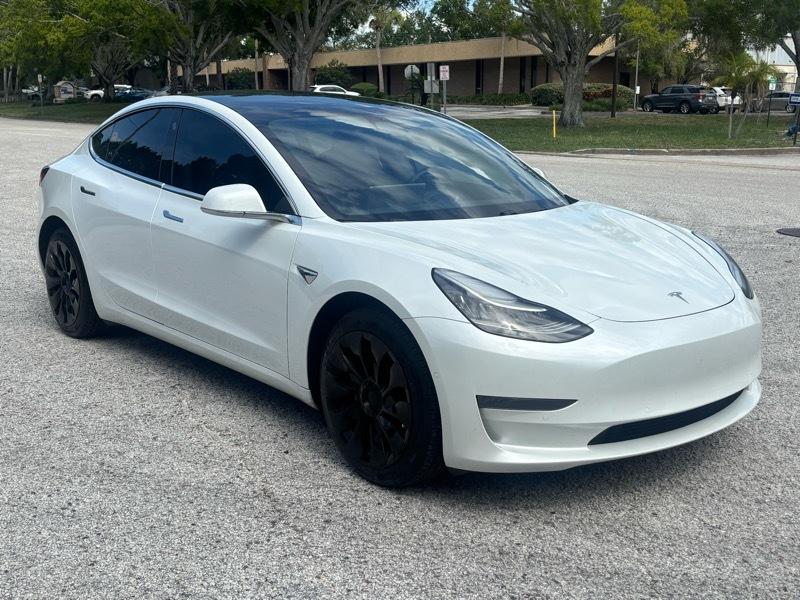 Tesla Model 3 Standard Range Plus 2020