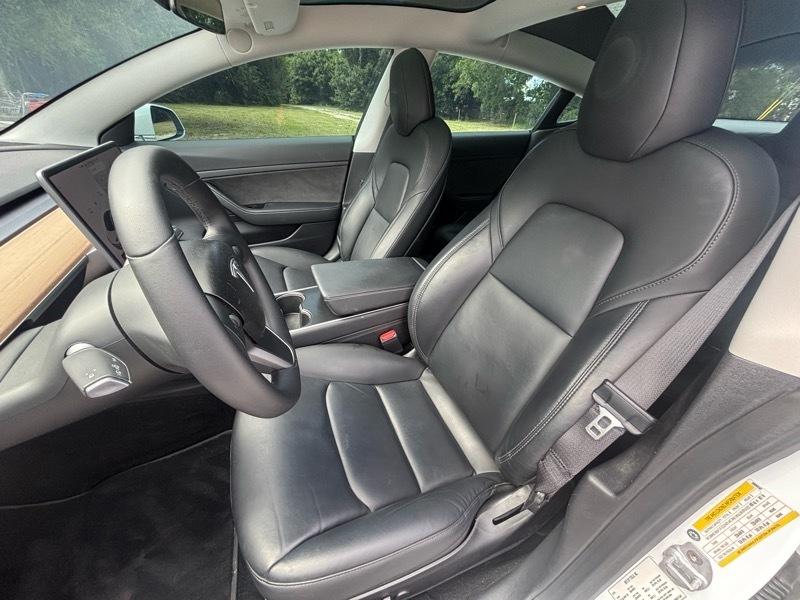 Tesla Model 3 Standard Range Plus 2020