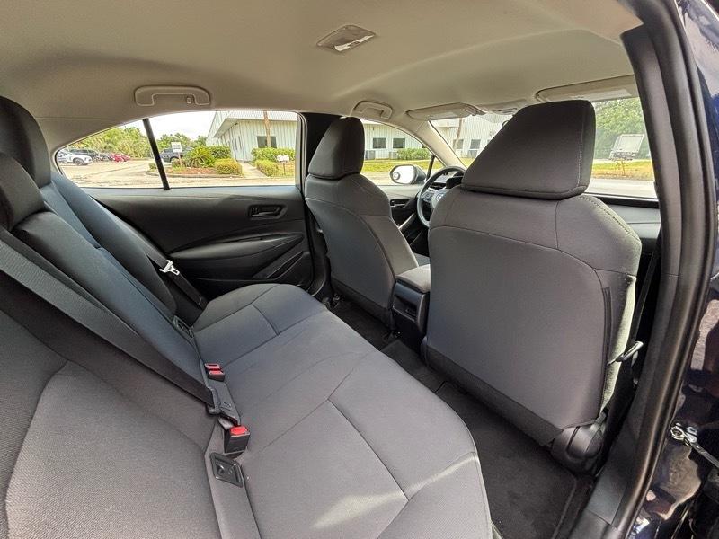 Toyota Corolla LE 2022