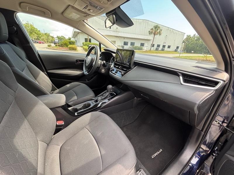 Toyota Corolla LE 2022
