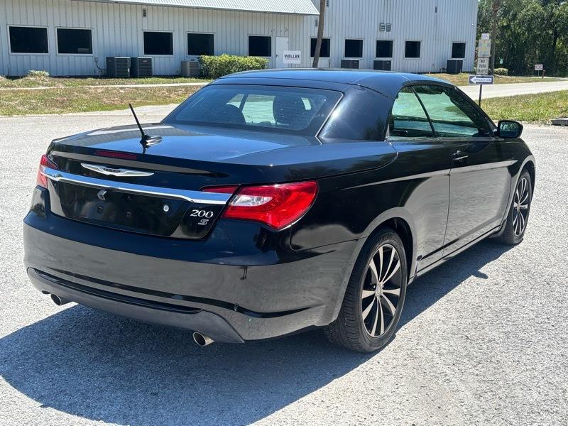 Chrysler 200 S Convertible 2013