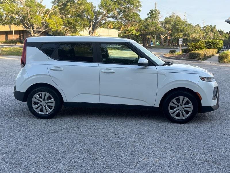 Kia Soul LX 2020
