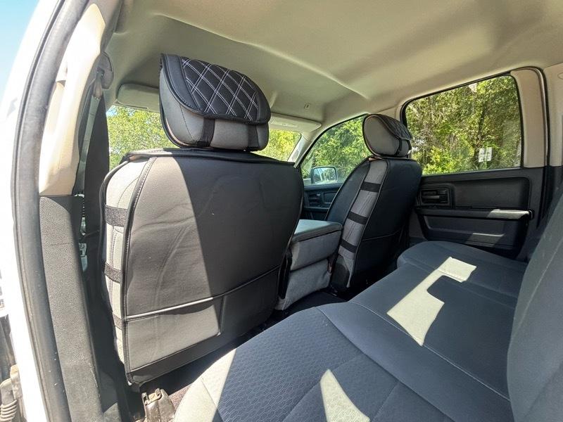 RAM 1500 Tradesman Quad Cab 4WD 2017