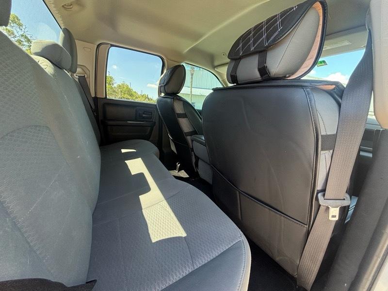 RAM 1500 Tradesman Quad Cab 4WD 2017