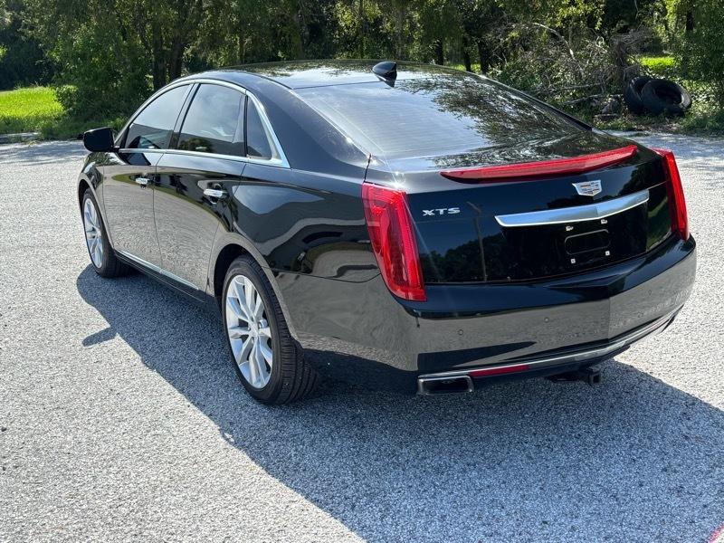 Cadillac XTS Luxury 2017