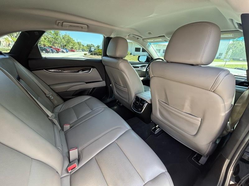 Cadillac XTS Luxury 2017