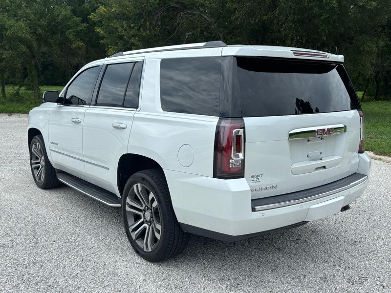 GMC Yukon Denali  2017