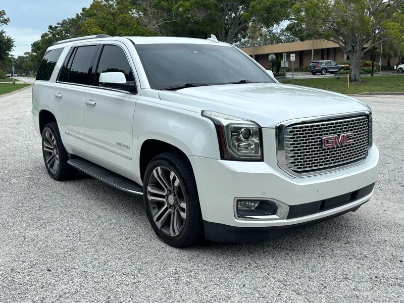 GMC Yukon Denali  2017