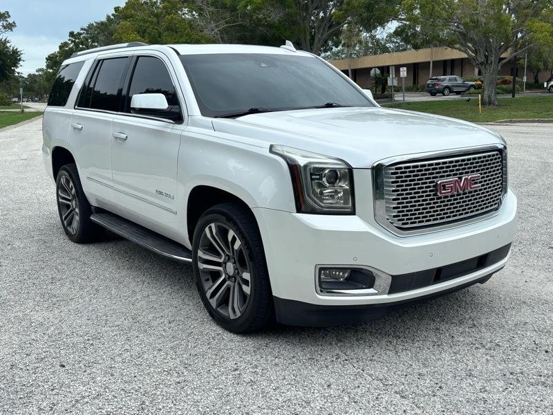 GMC Yukon Denali  2017