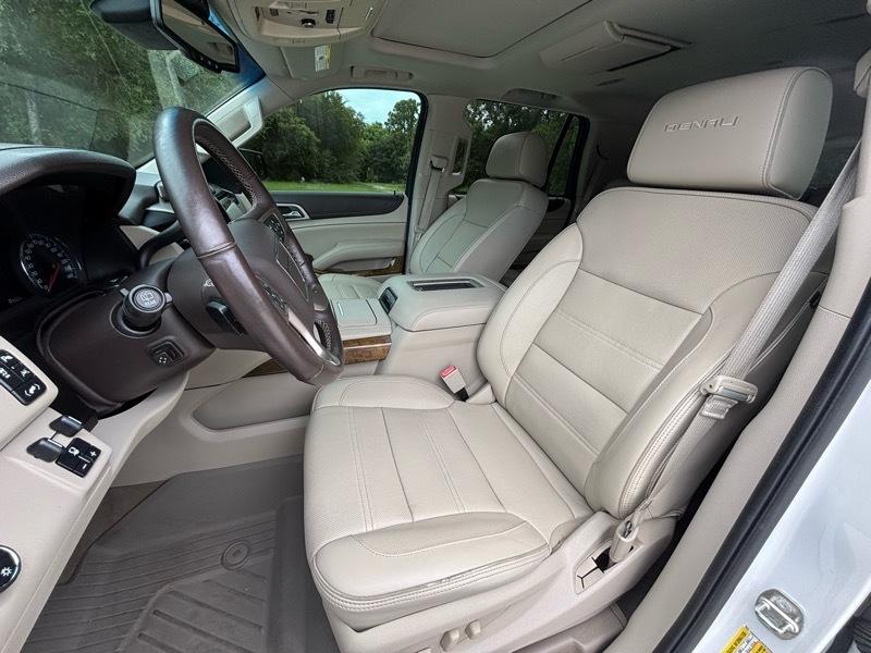 GMC Yukon Denali  2017