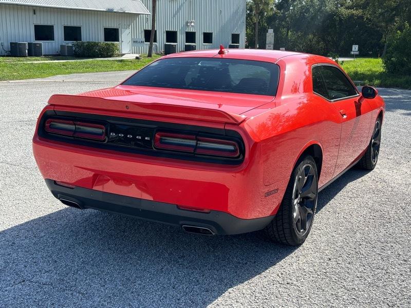 Dodge Challenger SXT Plus 2018