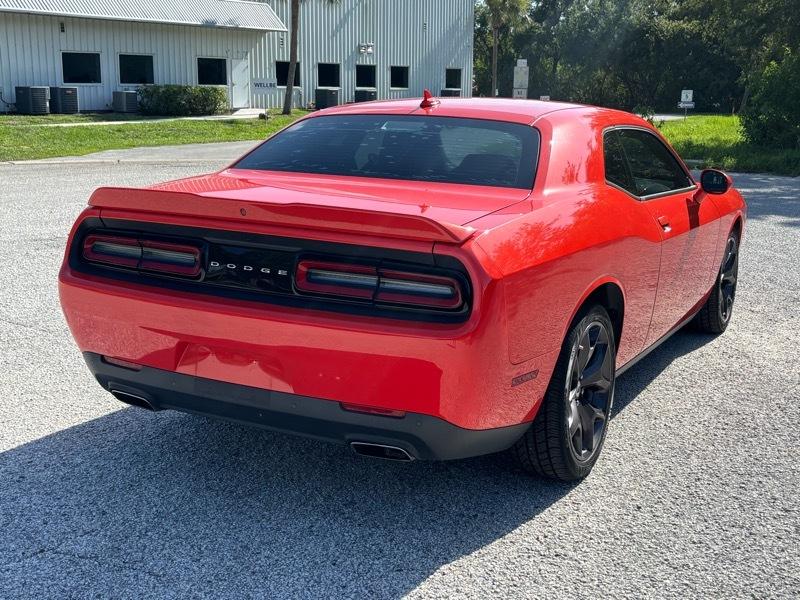 Dodge Challenger SXT Plus 2018