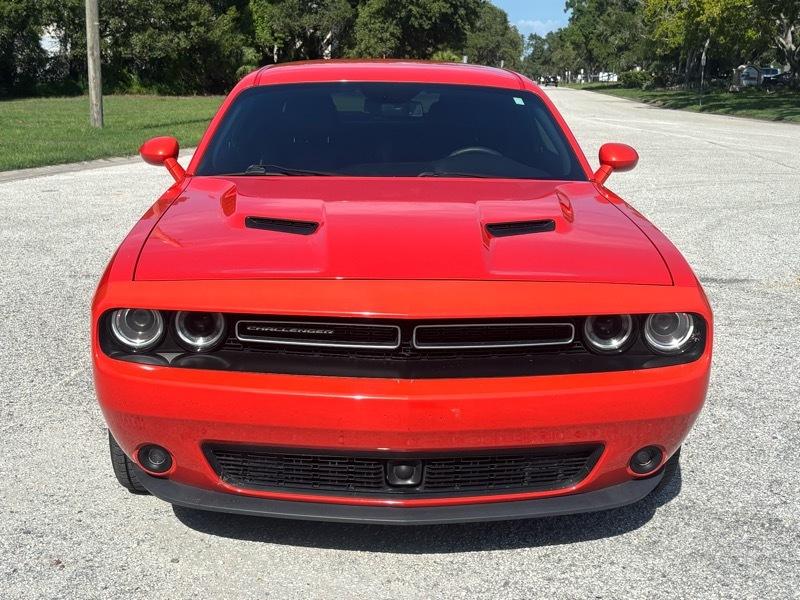 Dodge Challenger SXT Plus 2018