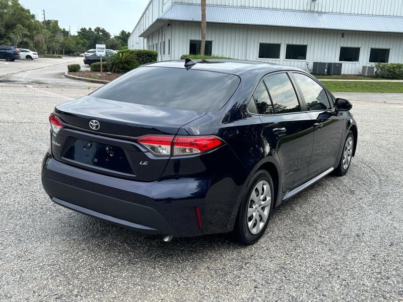 Toyota Corolla LE 2021