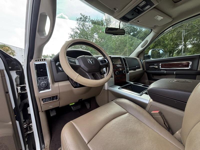RAM 3500 Laramie Crew Cab LWB 4WD DRW 2010