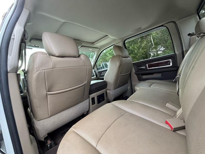 RAM 3500 Laramie Crew Cab LWB 4WD DRW 2010