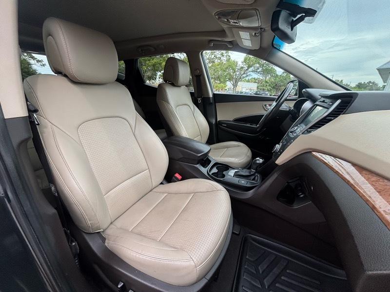 Hyundai Santa Fe  2014