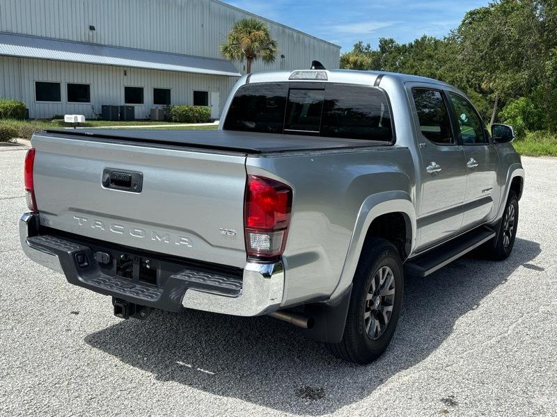 Toyota Tacoma  2022