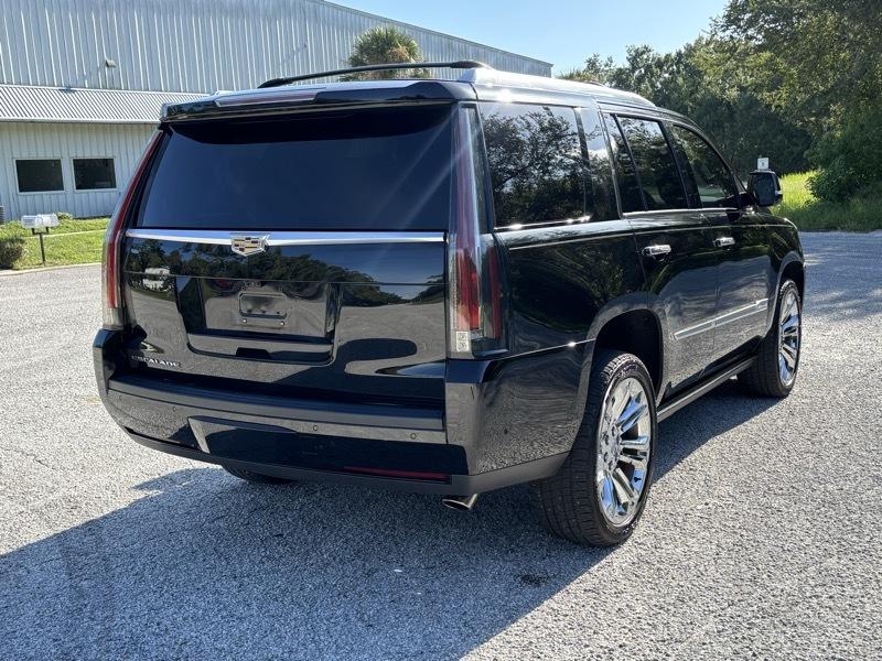 Cadillac Escalade Platinum 4WD 2018