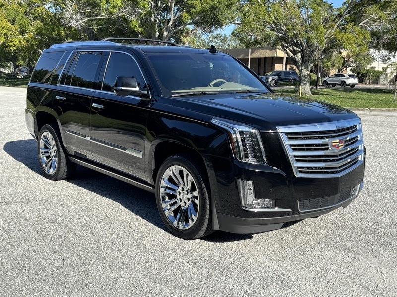 Cadillac Escalade Platinum 4WD 2018
