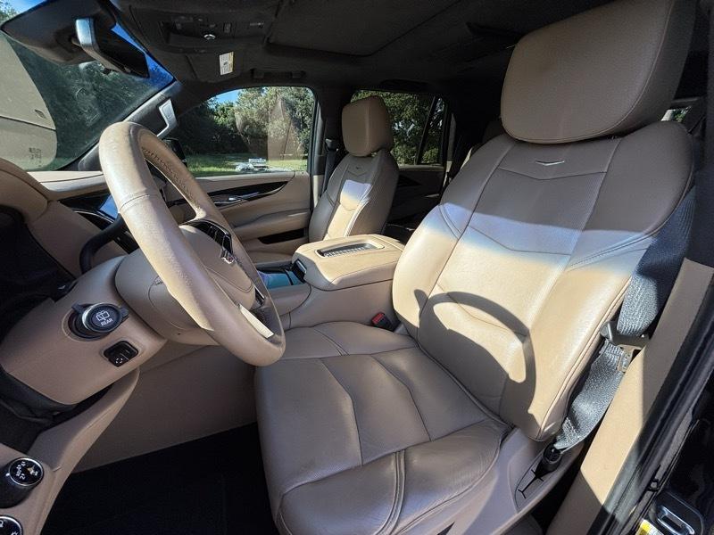 Cadillac Escalade Platinum 4WD 2018