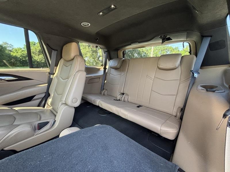 Cadillac Escalade Platinum 4WD 2018