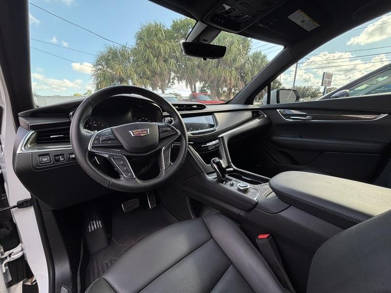 Cadillac XT5 Sport AWD 2022