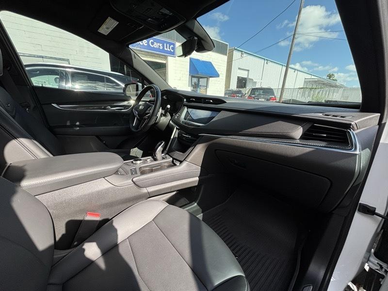 Cadillac XT5 Sport AWD 2022