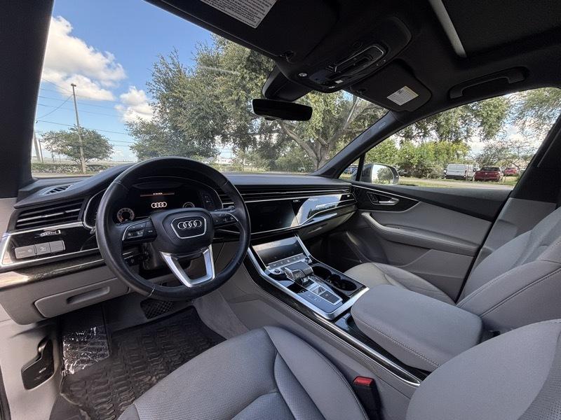 Audi Q7 Premium Plus 55 TFSI quattro 2022
