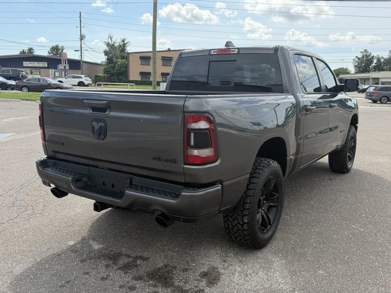 RAM 1500 Big Horn Crew Cab 4WD 2020