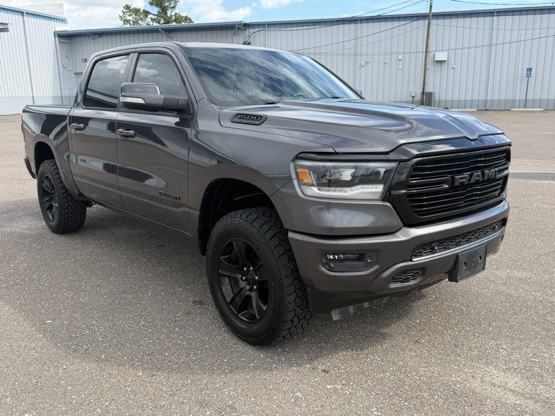 RAM 1500 Big Horn Crew Cab 4WD 2020