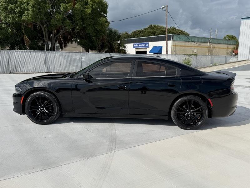 Dodge Charger SXT 2018