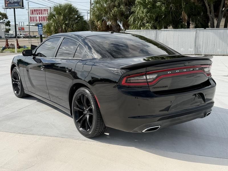 Dodge Charger SXT 2018
