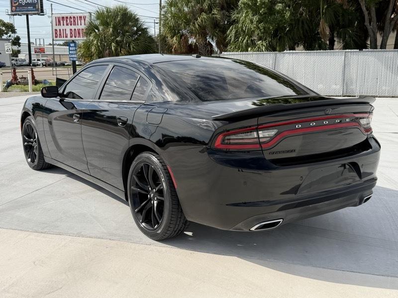 Dodge Charger SXT 2018