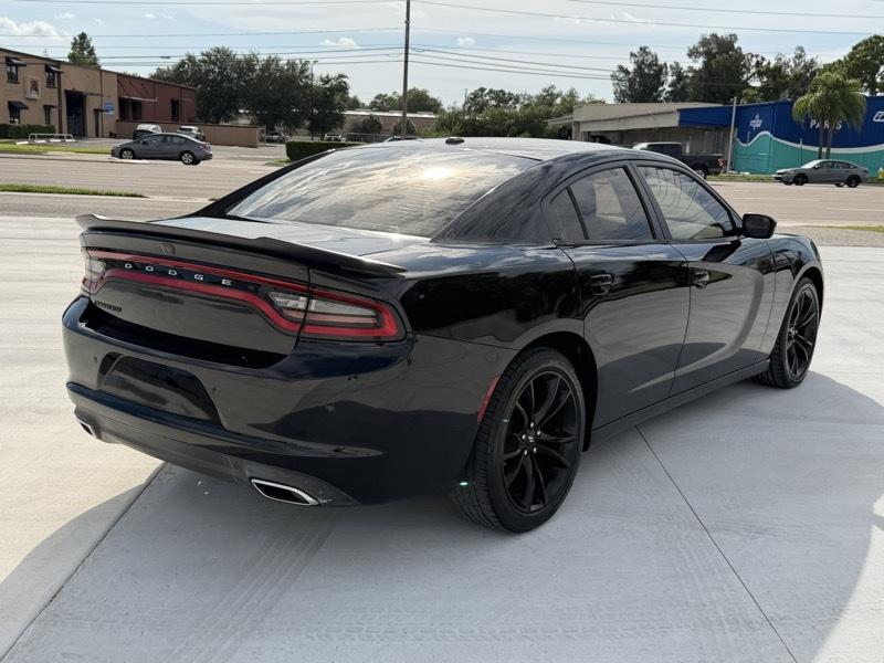 Dodge Charger SXT 2018