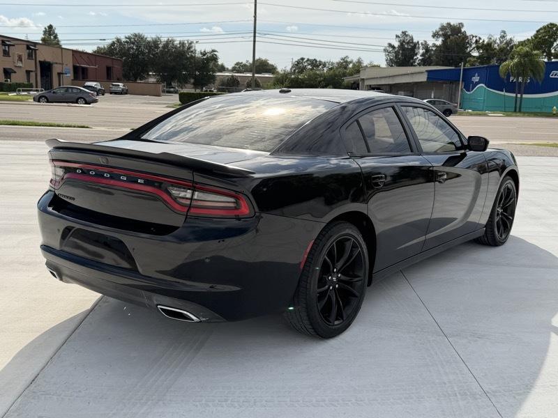 Dodge Charger SXT 2018