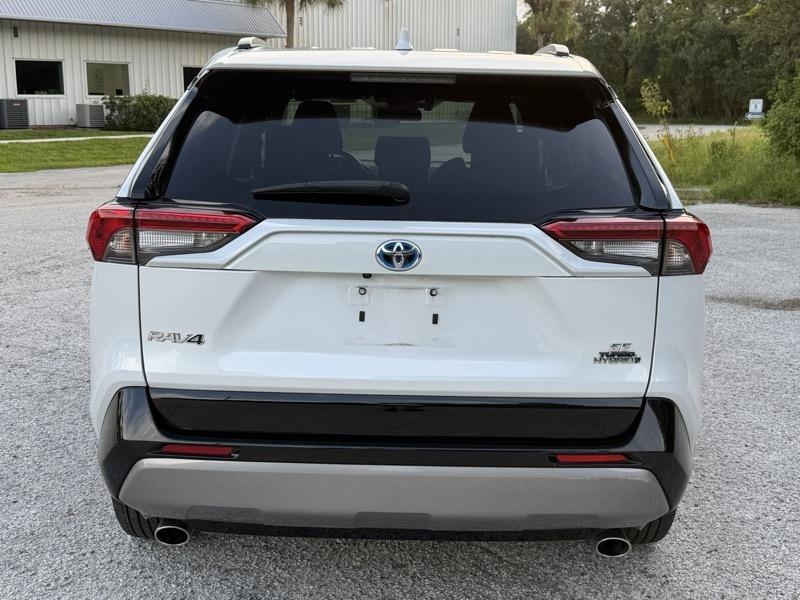 Toyota RAV4 Hybrid SE AWD 2023