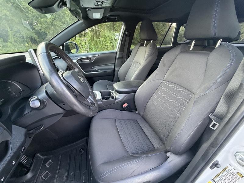 Toyota RAV4 Hybrid SE AWD 2023