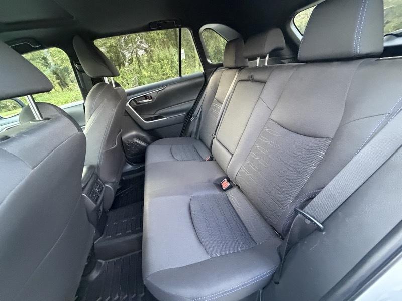 Toyota RAV4 Hybrid SE AWD 2023
